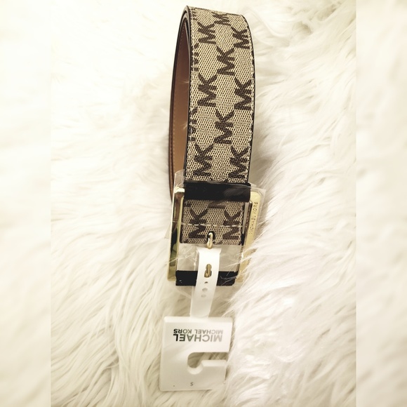 michael kors belt small